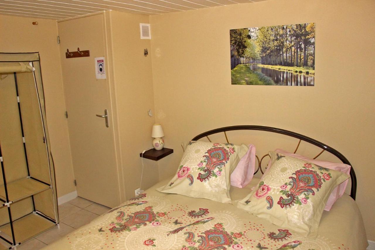 Blet Le Pre De Luceau Bed & Breakfast エクステリア 写真